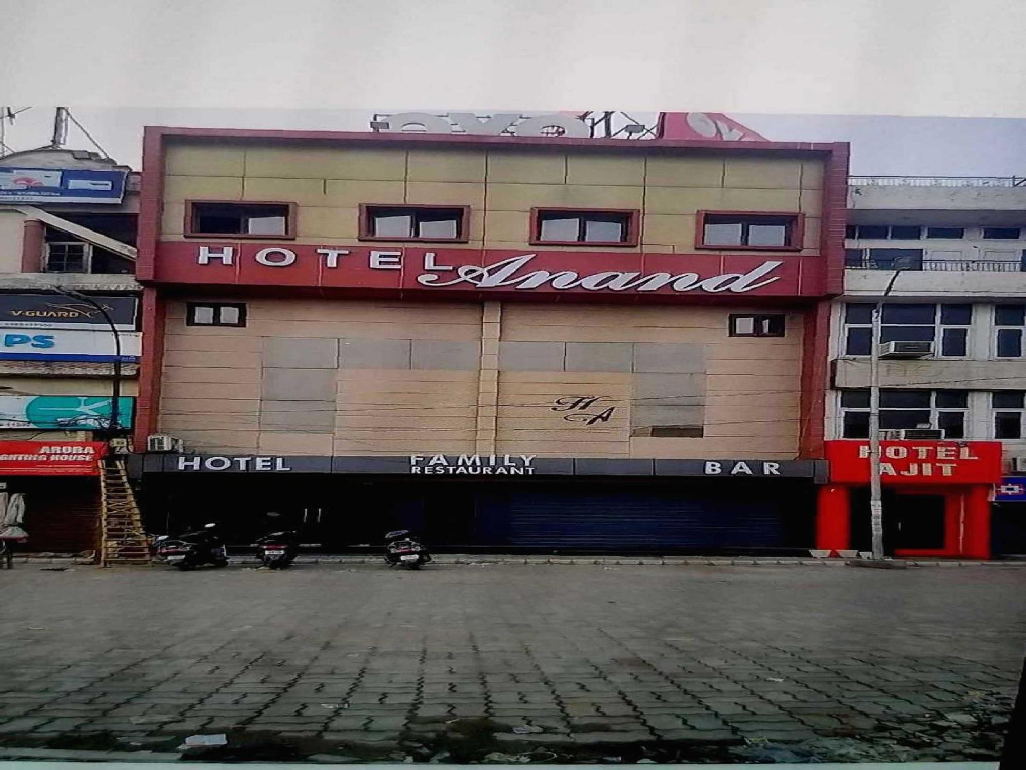 Hotel Anand Amritsar Exterior foto